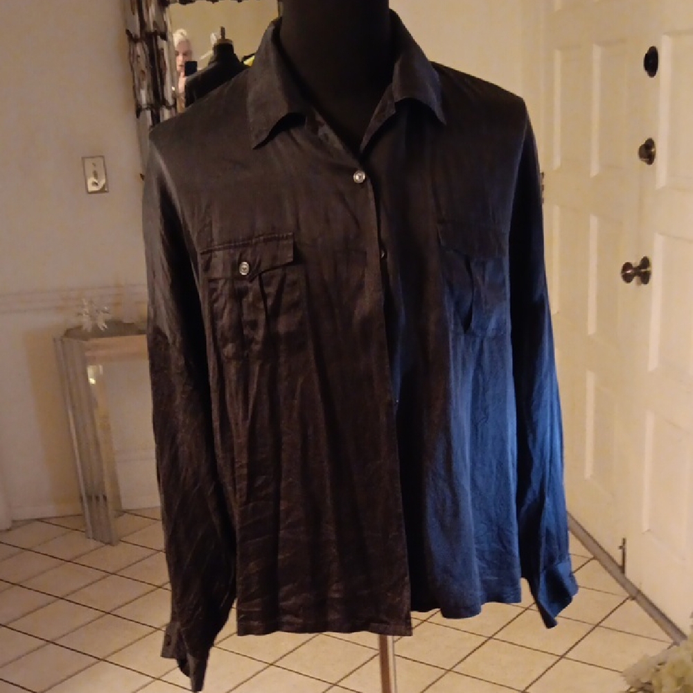 Newport Black Button-Front Long-Sleeve Blouse